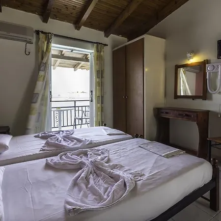 Apart-hotel Vossos 2*