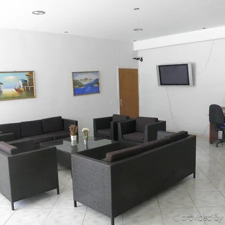 Apart-hotel Vossos 2*