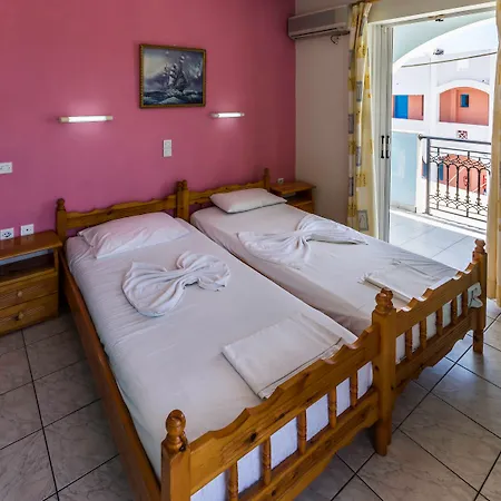 Vossos Aparthotel Laganas