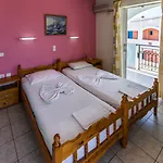 Vossos Lejlighedshotel Laganas